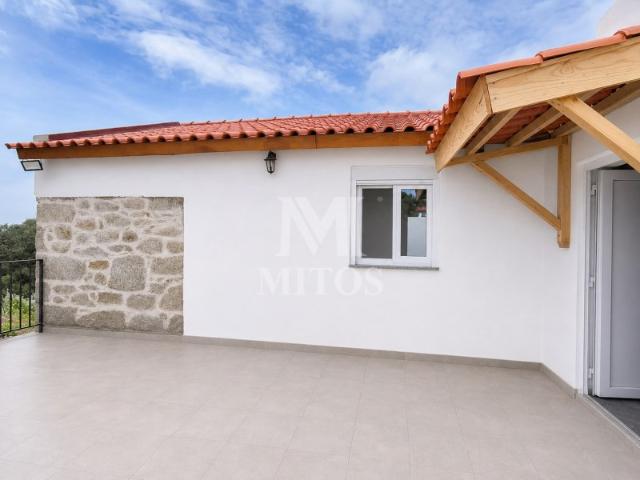 Moradia de tipologia T2+1 Vila de Punhe