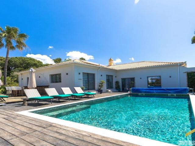 Moradia de 6 quartos com piscina em Almancil, Algarve Gate. 546m² Almancil