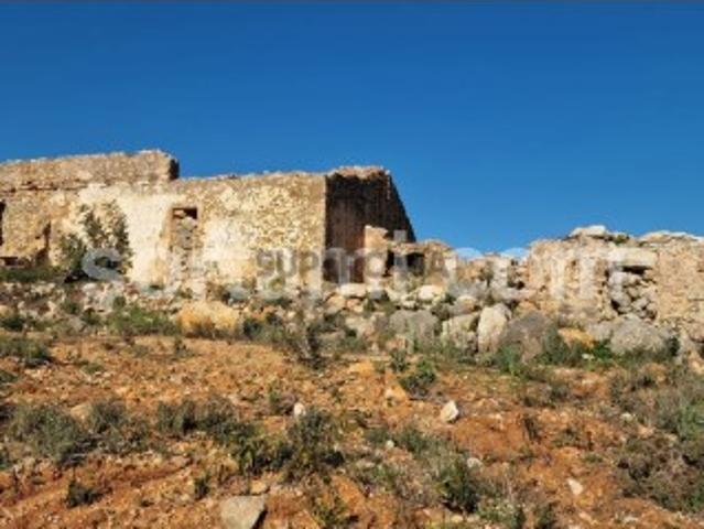 Moradia Devoluta T2 Venda em Paderne,Albufeira