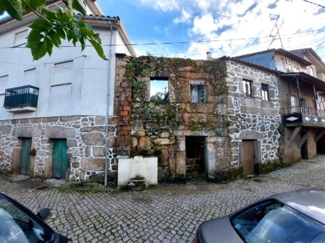 Moradia Devoluta T3 Venda em Trancozelos,Penalva do Castelo