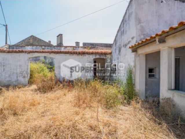 Moradia Devoluta Venda em Raposa,Almeirim