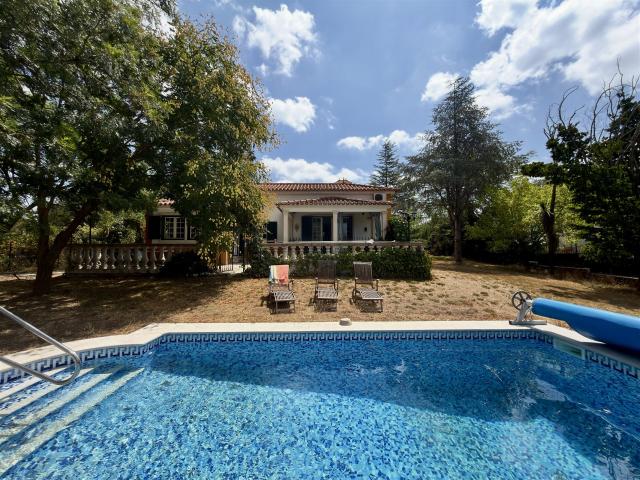 Moradia Excecional Com 4 Quartos, Anexo Independente, Piscin. 167m² Paialvo