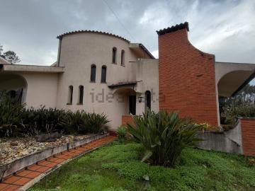 Moradia, Eixo e Eirol