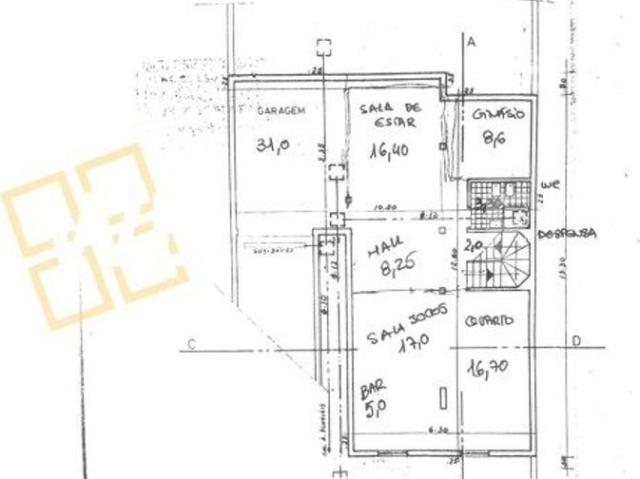 Moradia em Banda de tipologia T6 localizada numa zona reside. 234m² Carcavelos e Parede