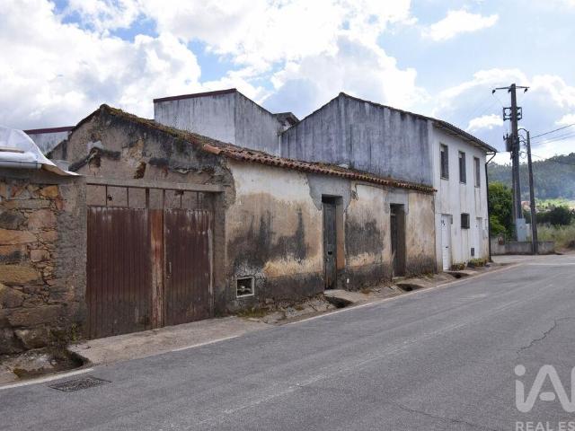 Moradia em banda em Semide e Rio Vide de 473 m²