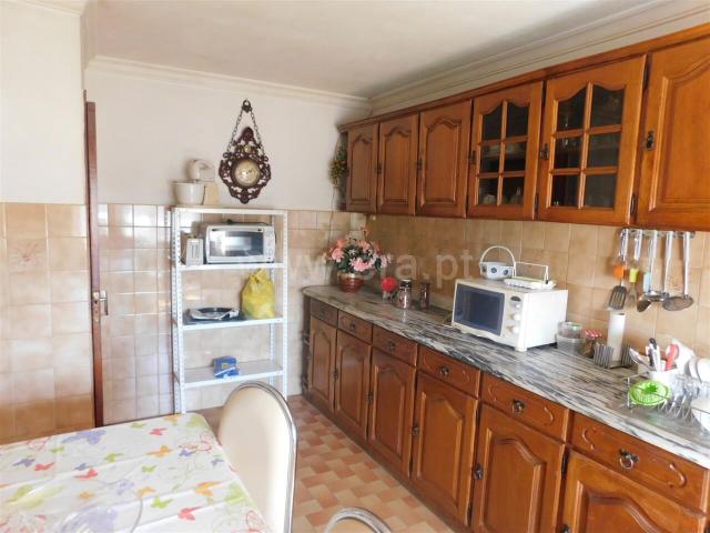 Moradia em Banda T4 / Covilhã, Erada