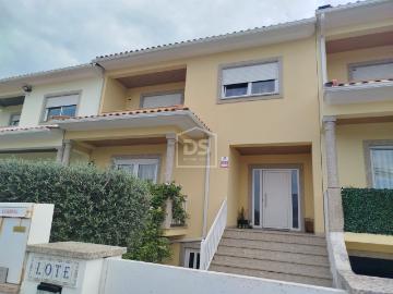 Moradia em Banda T4 Venda em Canas de Senhorim,Nelas 194m² Canas De Senhorim