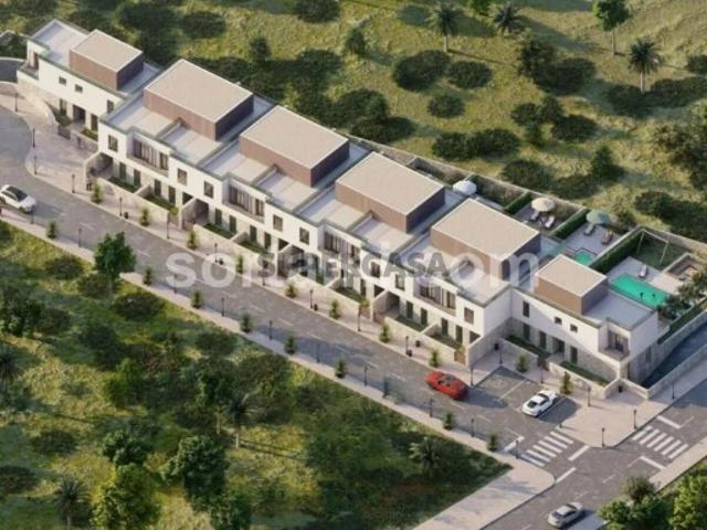 Moradia em Banda T4 Venda em Ferreiras,Albufeira