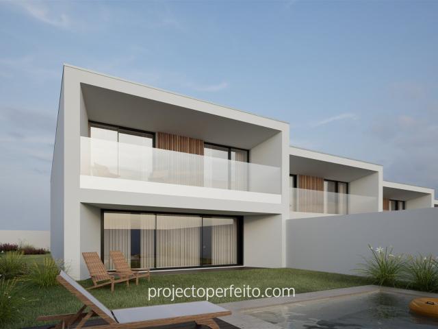 Moradia em Banda T4 Venda em São Félix da Marinha,Vila Nova. 244m² São Félix Da Marinha