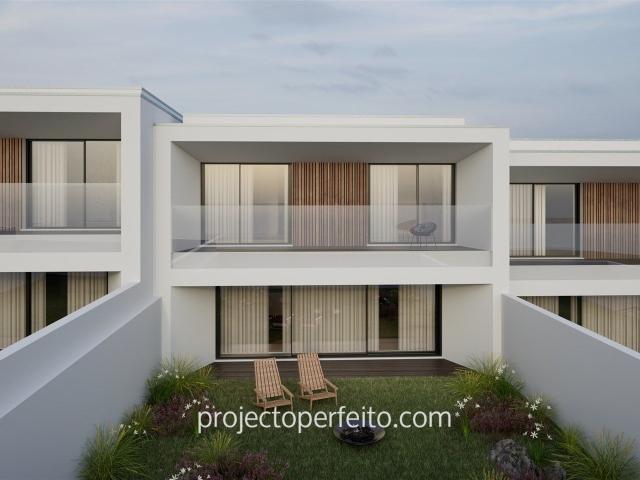 Moradia em Banda T4 Venda em São Félix da Marinha,Vila Nova. 244m² São Félix Da Marinha