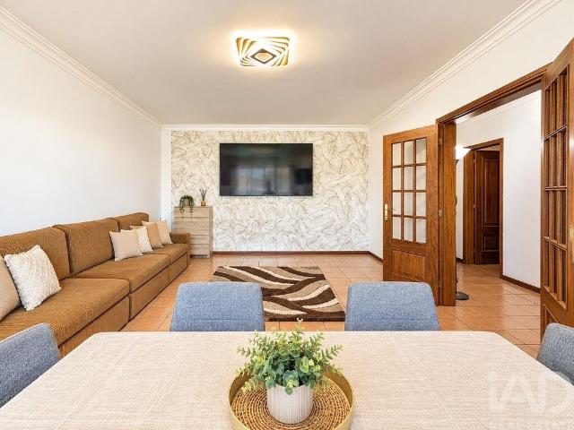 Moradia em banda T5 em Valpaços e Sanfins 288m² Valpaços e Sanfins