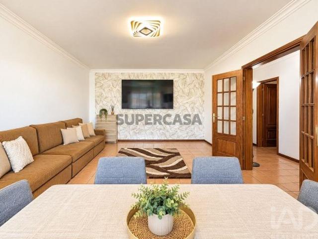 Moradia em banda T5 em Valpaços e Sanfins