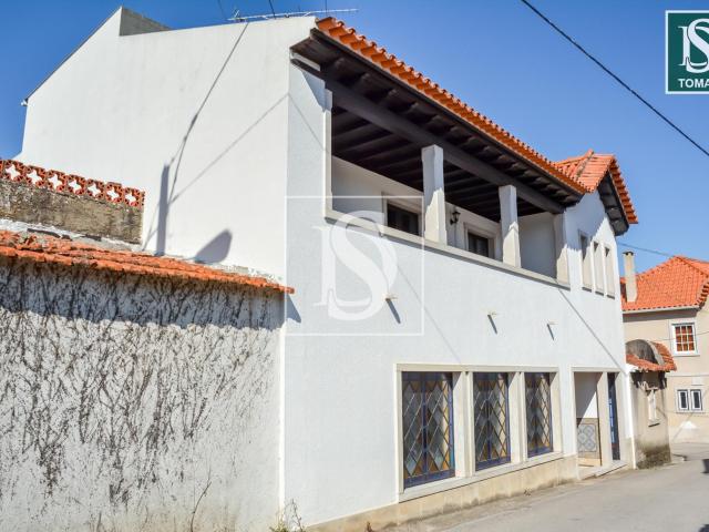 Moradia em Banda T2+1 Venda em Alburitel,Ourém 102m² Alburitel