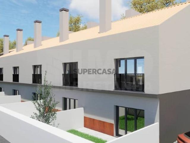 Moradia em Banda T2+2 DUPLEX Venda em Tortosendo,Covilhã