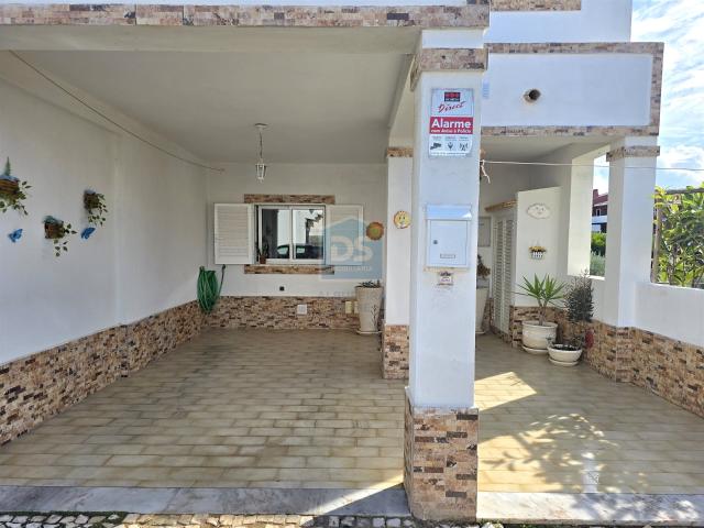 Moradia em Banda T2 Venda em Albufeira e Olhos de Água,Albuf. 87m² Albufeira e Olhos de Água
