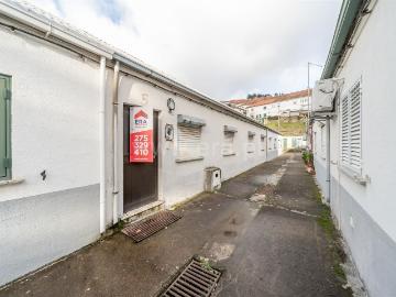 Moradia em Banda T3 / Covilhã, Barroca Grande