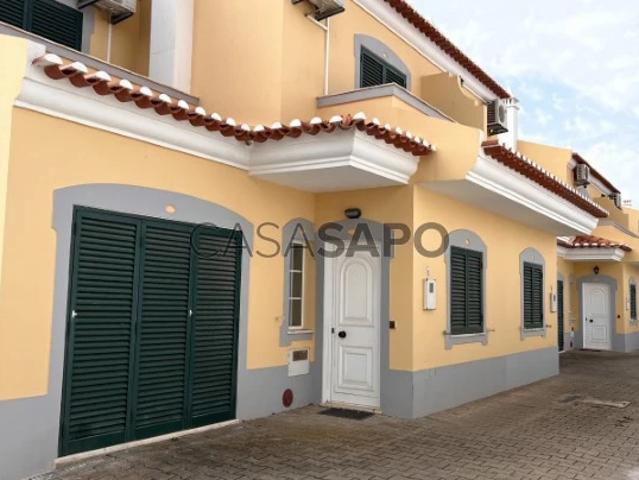 Moradia em Banda T3 Duplex para alugar em Vila Real de Santo António