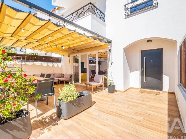 Moradia em banda T3 em Costa da Caparica 139m² Costa Da Caparica