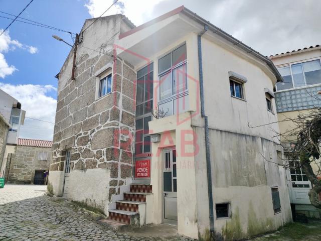 Moradia em Dornelas, Aguiar da Beira