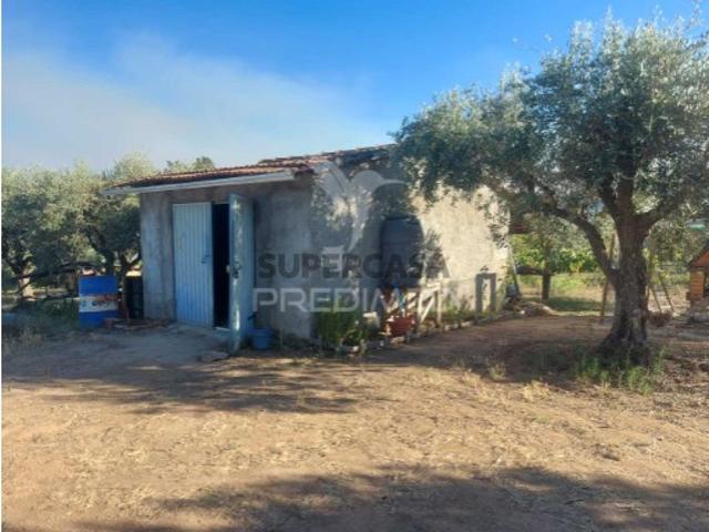 Moradia T0 em Fundão, Valverde, Donas, A. Joanes, A. Nova Cabo