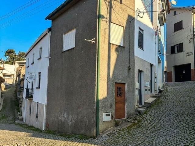 Moradia em Ínsua
