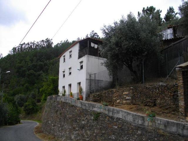 Moradia em Jurjais para Venda