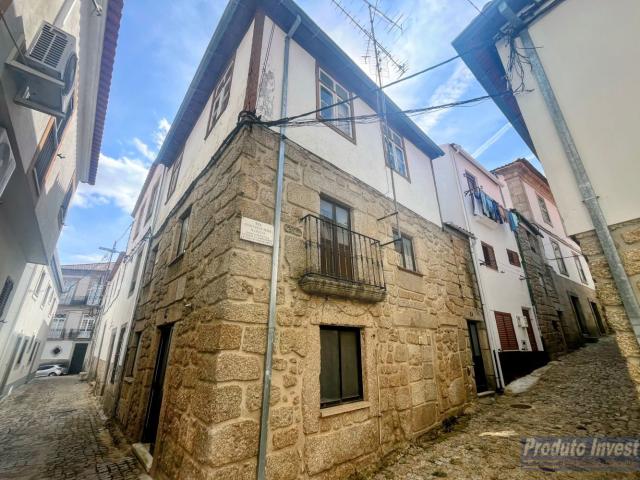 Moradia em Pedra no Centro Histórico de Alpedrinha