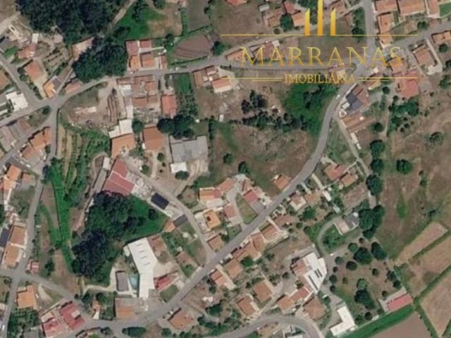 Moradia em Pedra para Restauro com Potencial de Construção Vandoma, Paredes