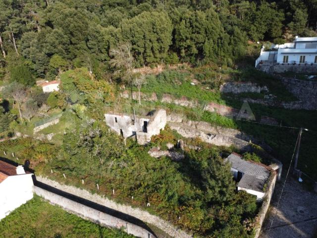 Moradia em pedra para restauro com projeto aprovado