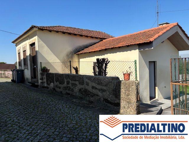 Moradia em São Pedro Fins