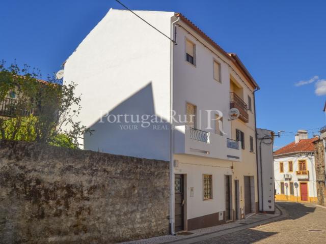 Moradia em Sobreira Formosa
