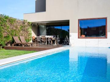 Avenida Nuno Tristão, Gulpilhares e Valadares, Vila Nova de Gaia, Distrito de Porto