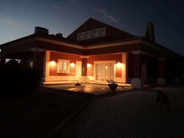 Moradia em Vale da Pedra