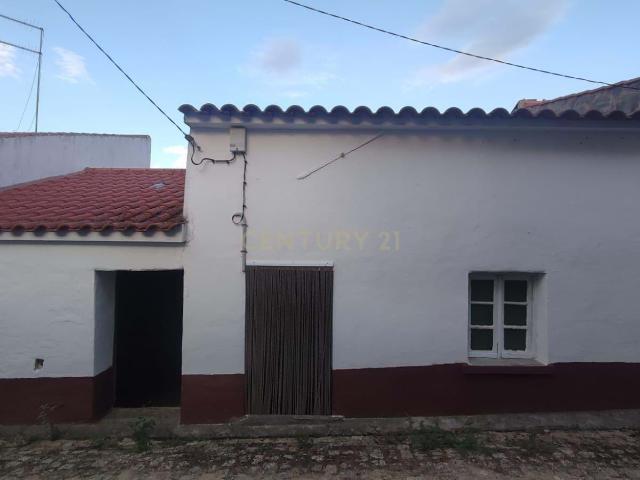 MORADIA EM XISTO na aldeia de Cegonhas, Rosmaninhal