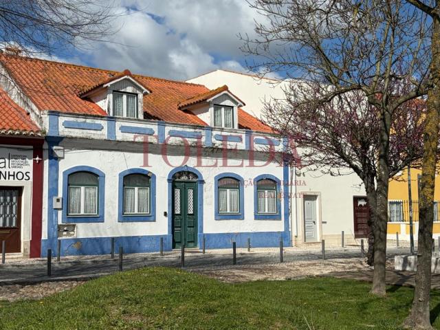 Moradia Emblemática no Centro de Azambuja