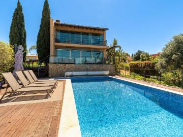 Moradia Encantadora com Piscina e Vistas Deslumbrantes sobre. 306m² Algoz e Tunes