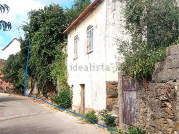 Moradia, Ermida e Figueiredo