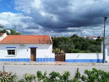 Moradia, Ermidas Sado