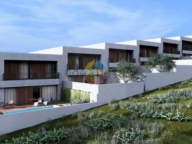Moradia, Escapães