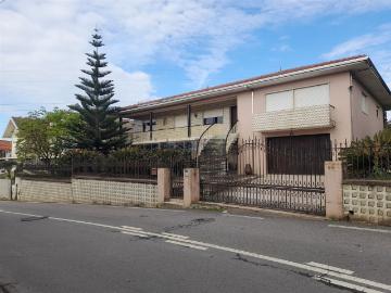 Moradia, Escapães