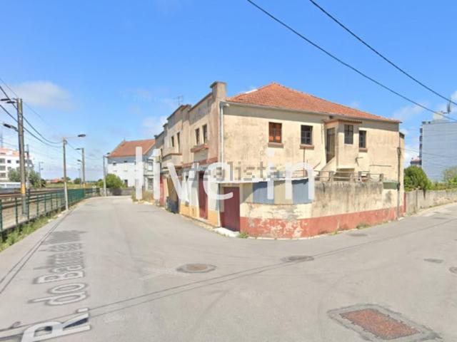 Moradia, Esgueira