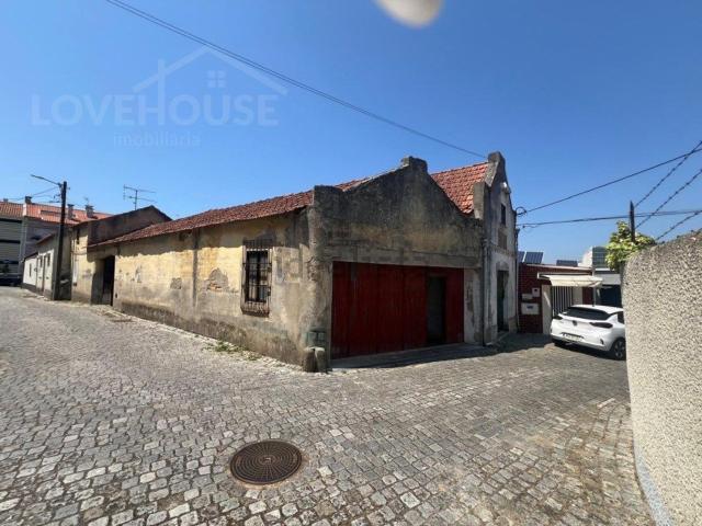 Moradia, Esgueira