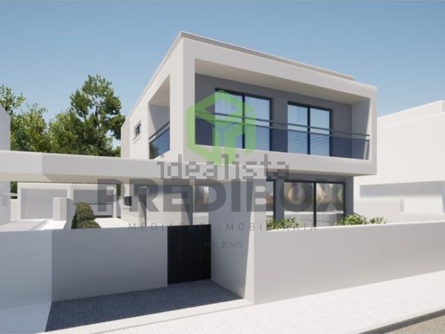 Moradia, Esgueira
