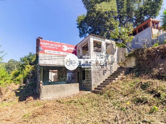 Moradia, Esporões