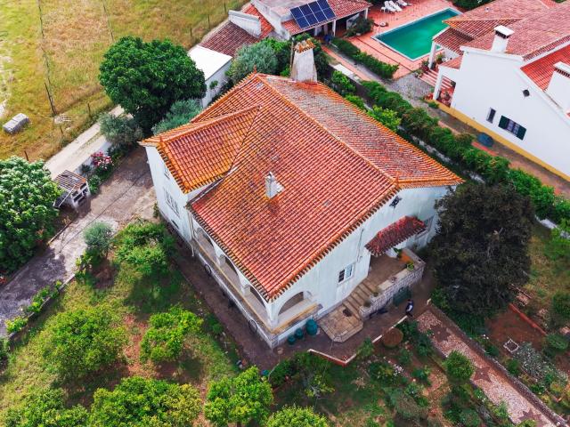 Moradia espaçosa com vistas de campo em Alter do Chão