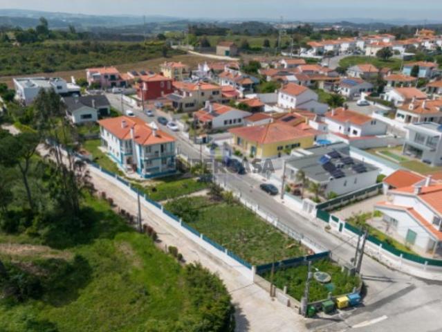 Moradia Espaçosa com Vistas em Óbidos