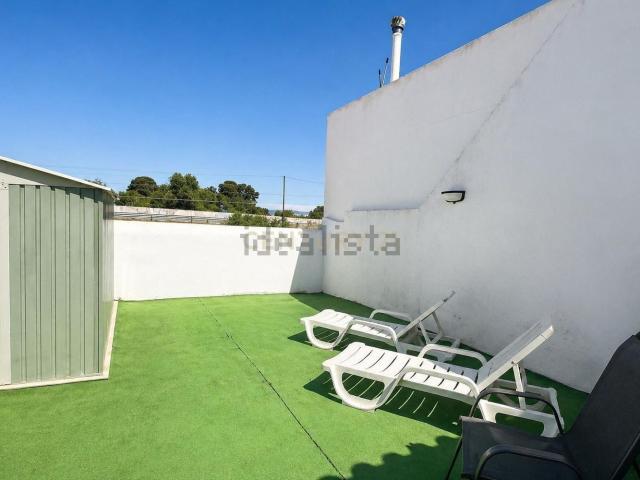 Moradia, Estômbar e Parchal