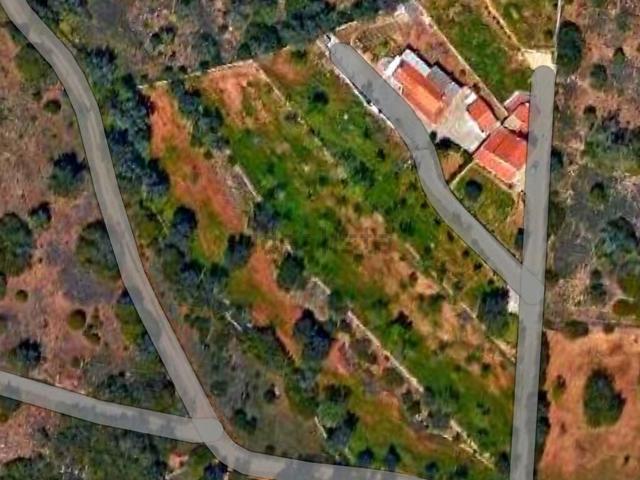 Moradia, Estômbar e Parchal