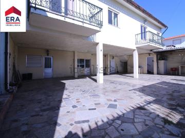 Moradia, Estela
