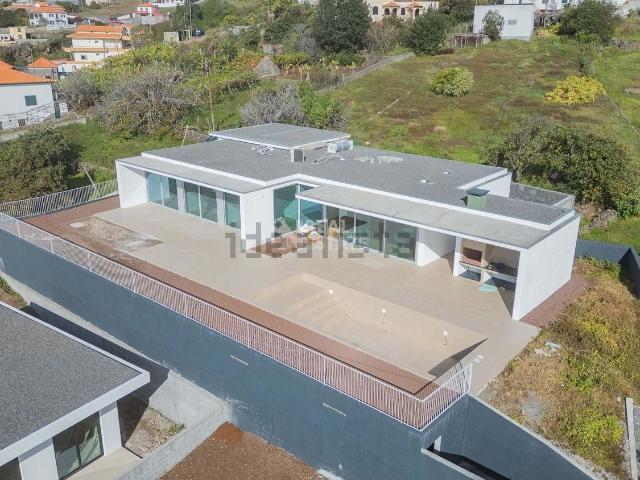 Moradia, Estreito da Calheta
